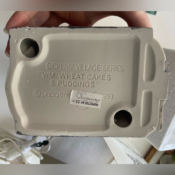 Department 56 Heritage Village Collection Wm. Wheat Cakes & Puddings  Christmas - Picture 9 of 11